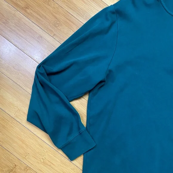 Vineyard Vines 1/4 Zip Pullover - Picture 3 of 8